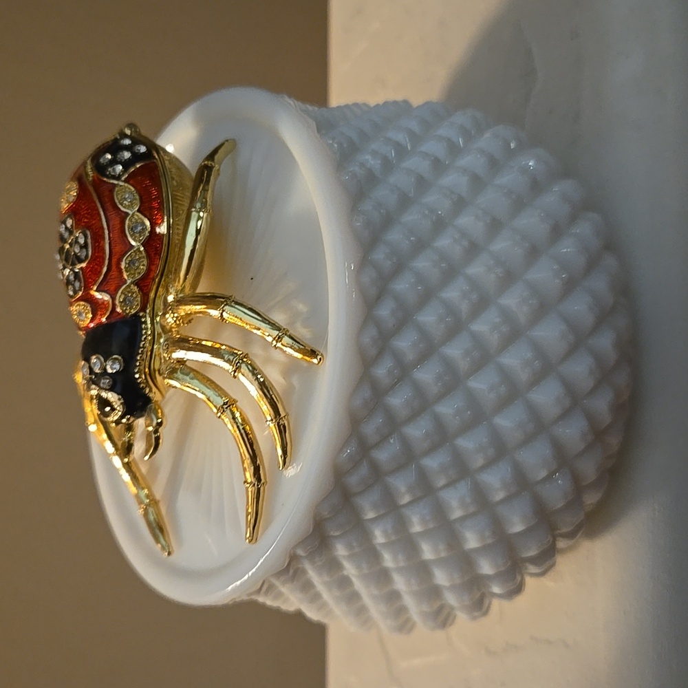 Vintage Westmoreland English Hobnail Milk Glass Rose Bowl Planter Candy Dish - Picture 6 of 6